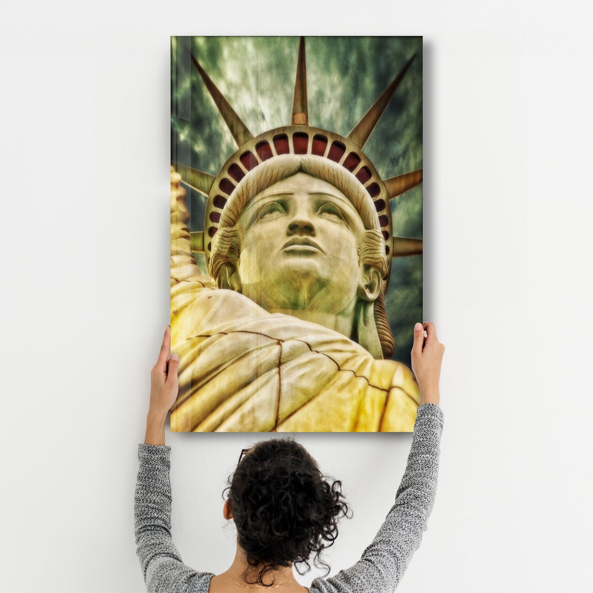 Statue of Liberty | Glass Wall Art - Artdesigna