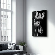 Black - White Flower 2 | Glass Wall Art - Artdesigna