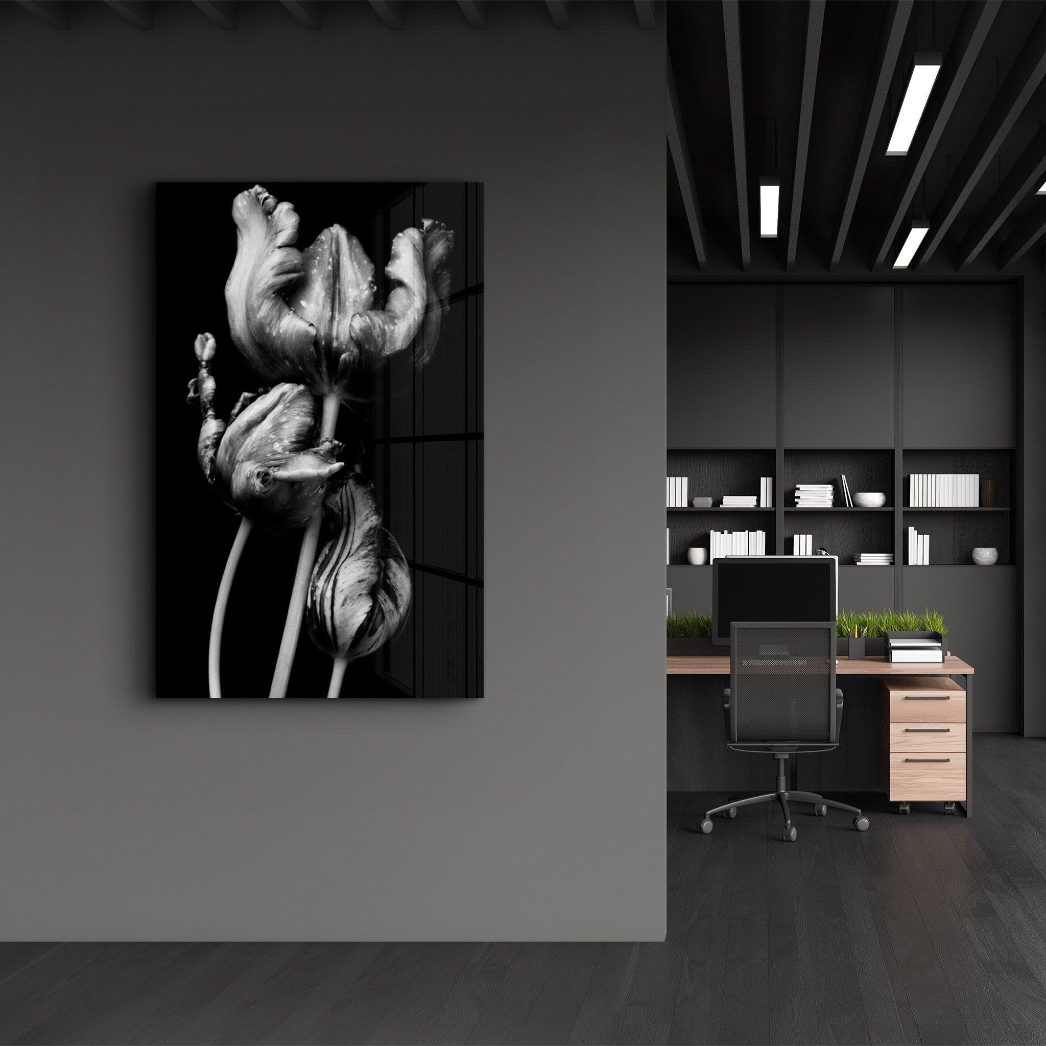 Black - White Flower 2 | Glass Wall Art - Artdesigna