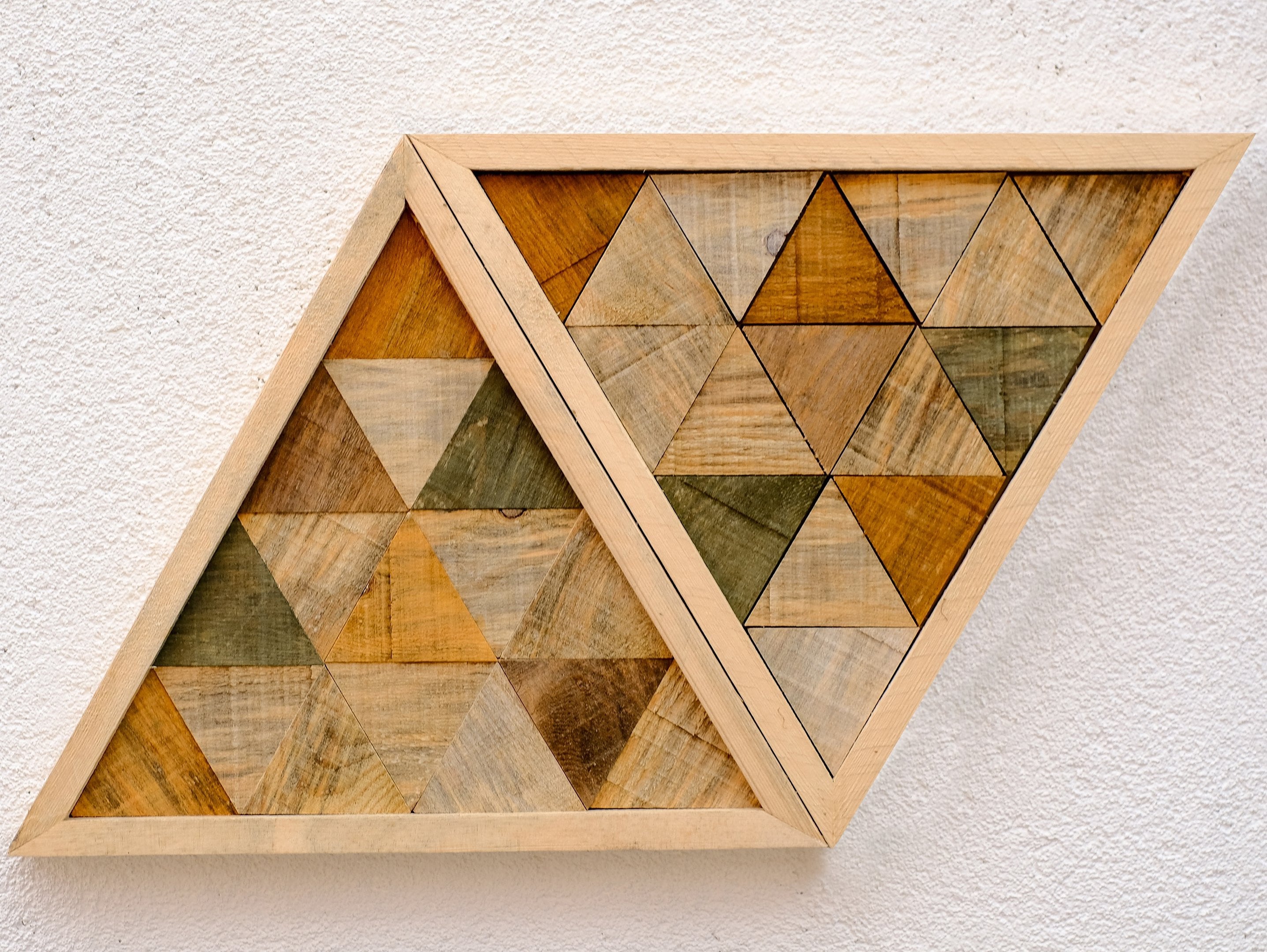 ・"Triangular-Rustic"・Premium Wood Handmade Wall Sculpture - Limited Edition