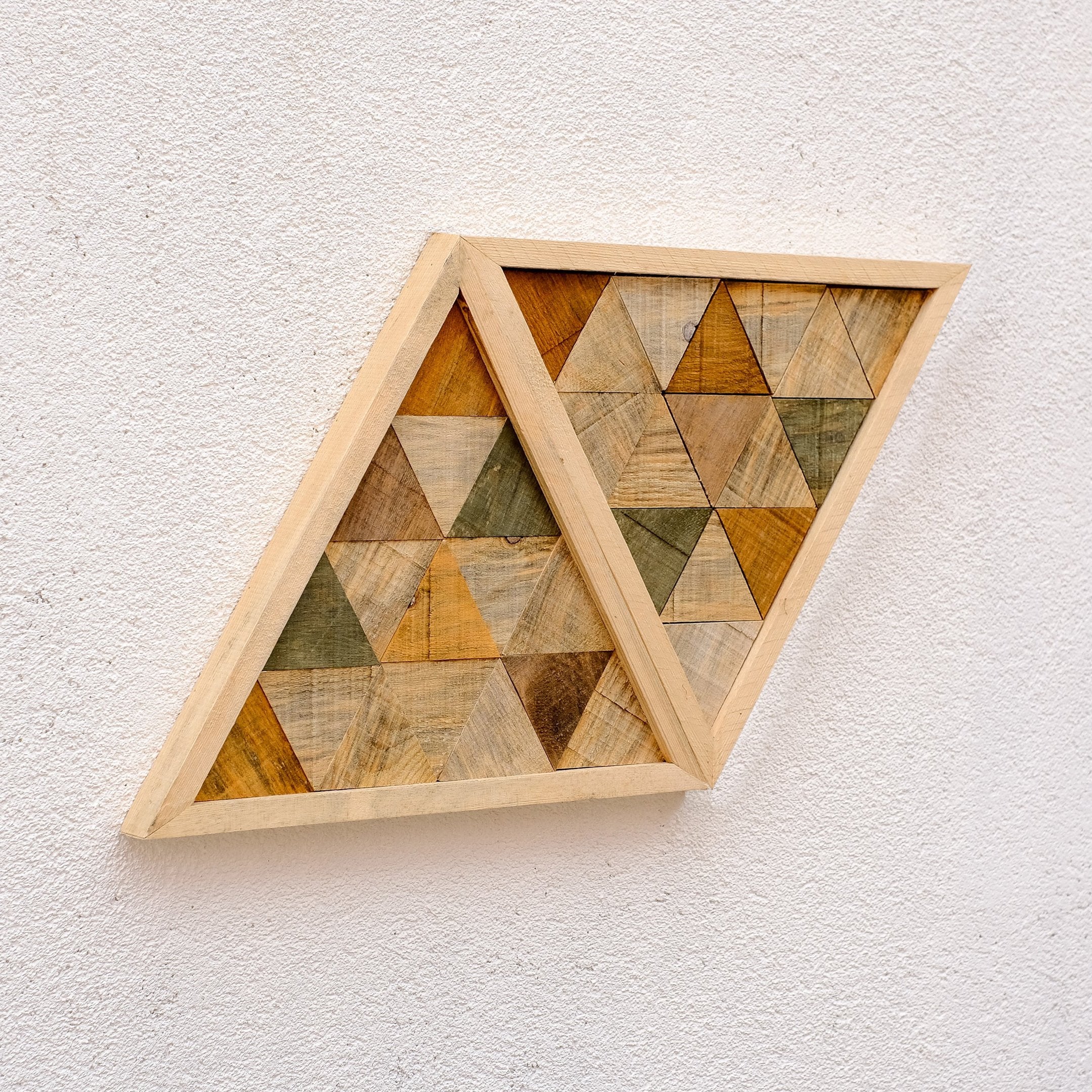 ・"Triangular-Rustic"・Premium Wood Handmade Wall Sculpture - Limited Edition