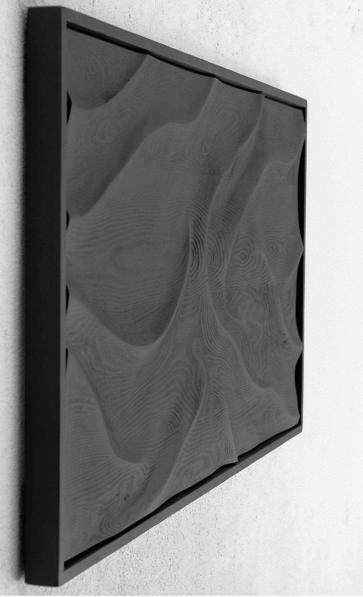 Black Wave | Premium Wood Handmade Wall Sculpture - Limited Edition - Artdesigna