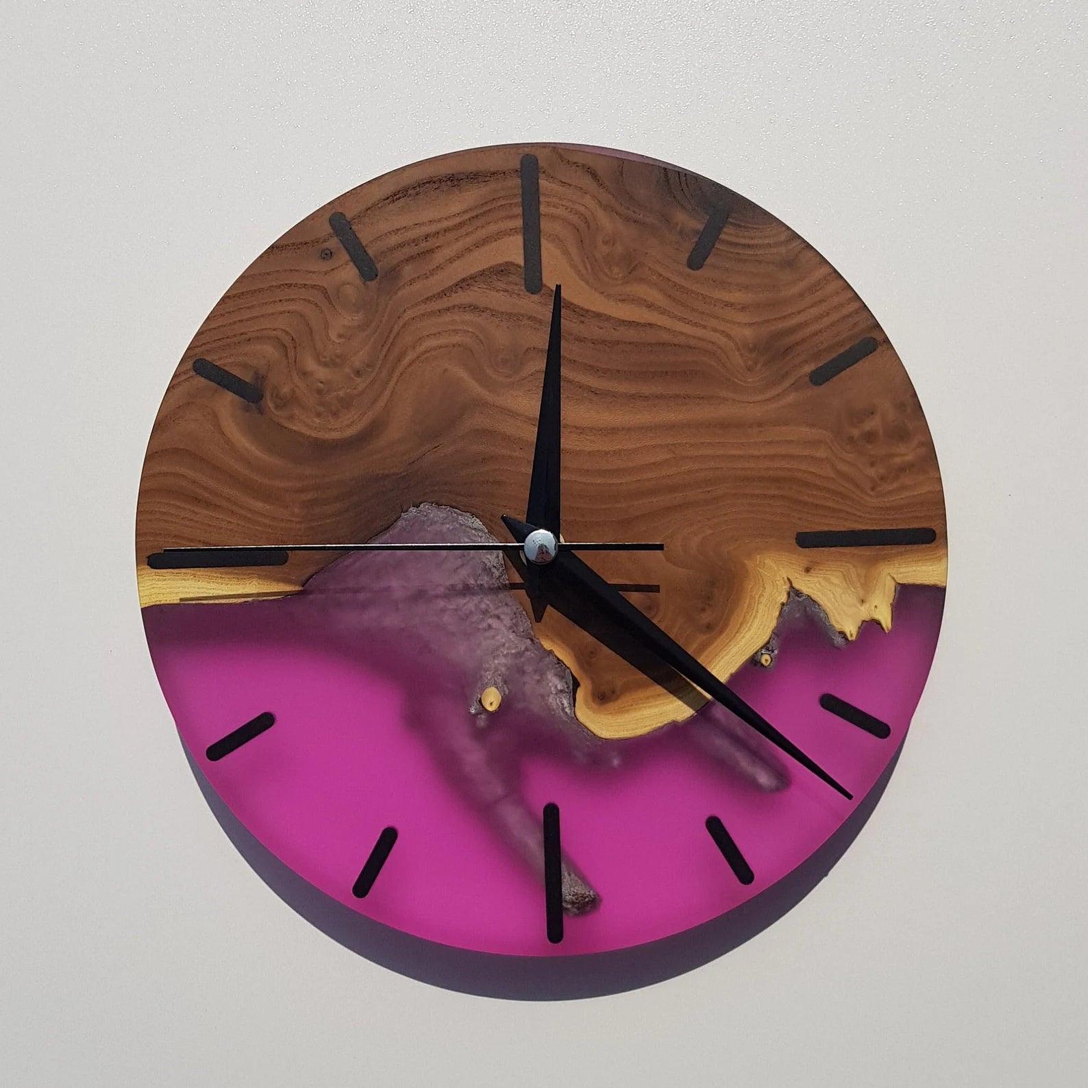 Enchanted SilverBerry Tree & Resin Timepiece | Premium Handmade Wall Clocks - Artdesigna