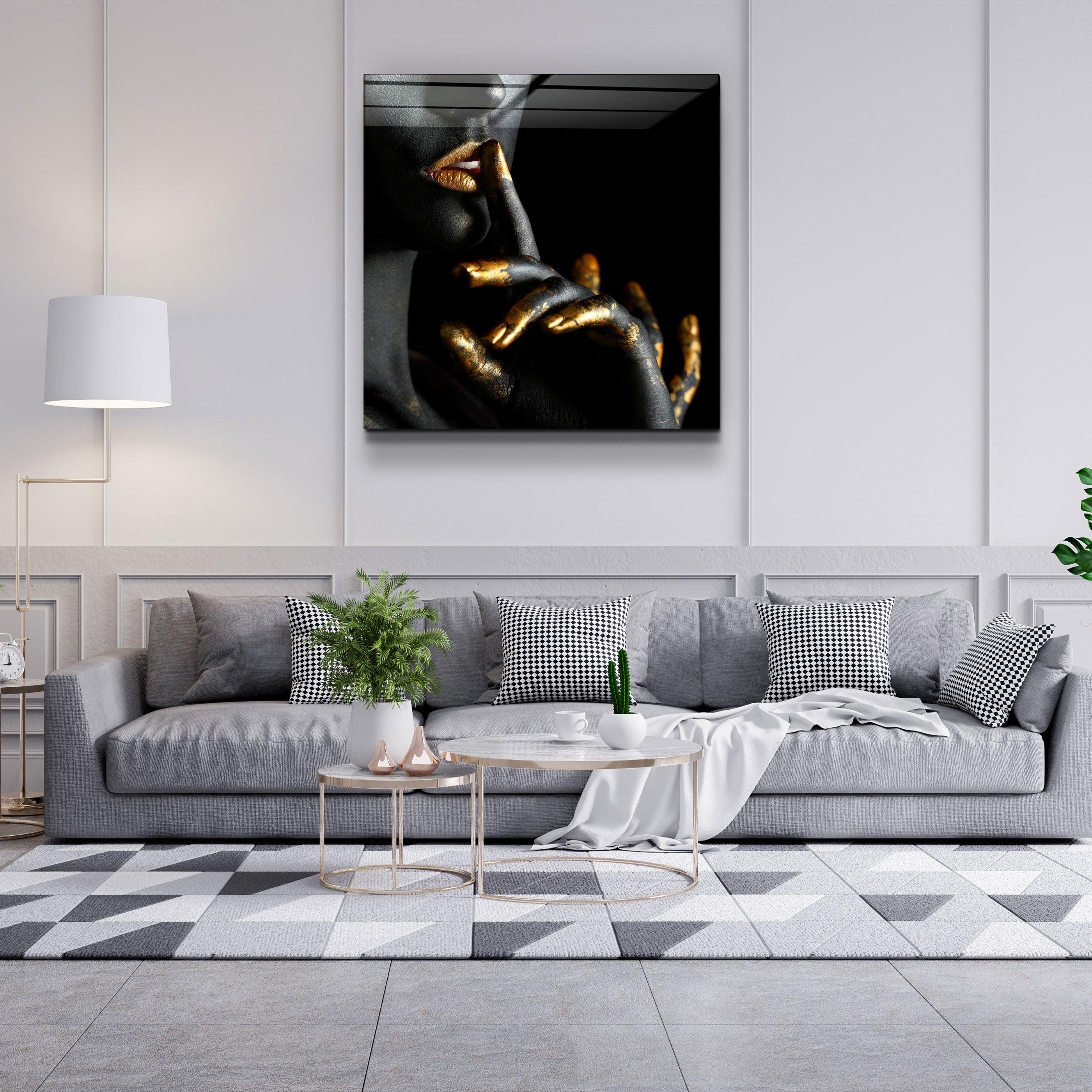 ・"Abstract Makeup Artist - Hush"・Glass Wall Art - ArtDesigna Glass Printing Wall Art