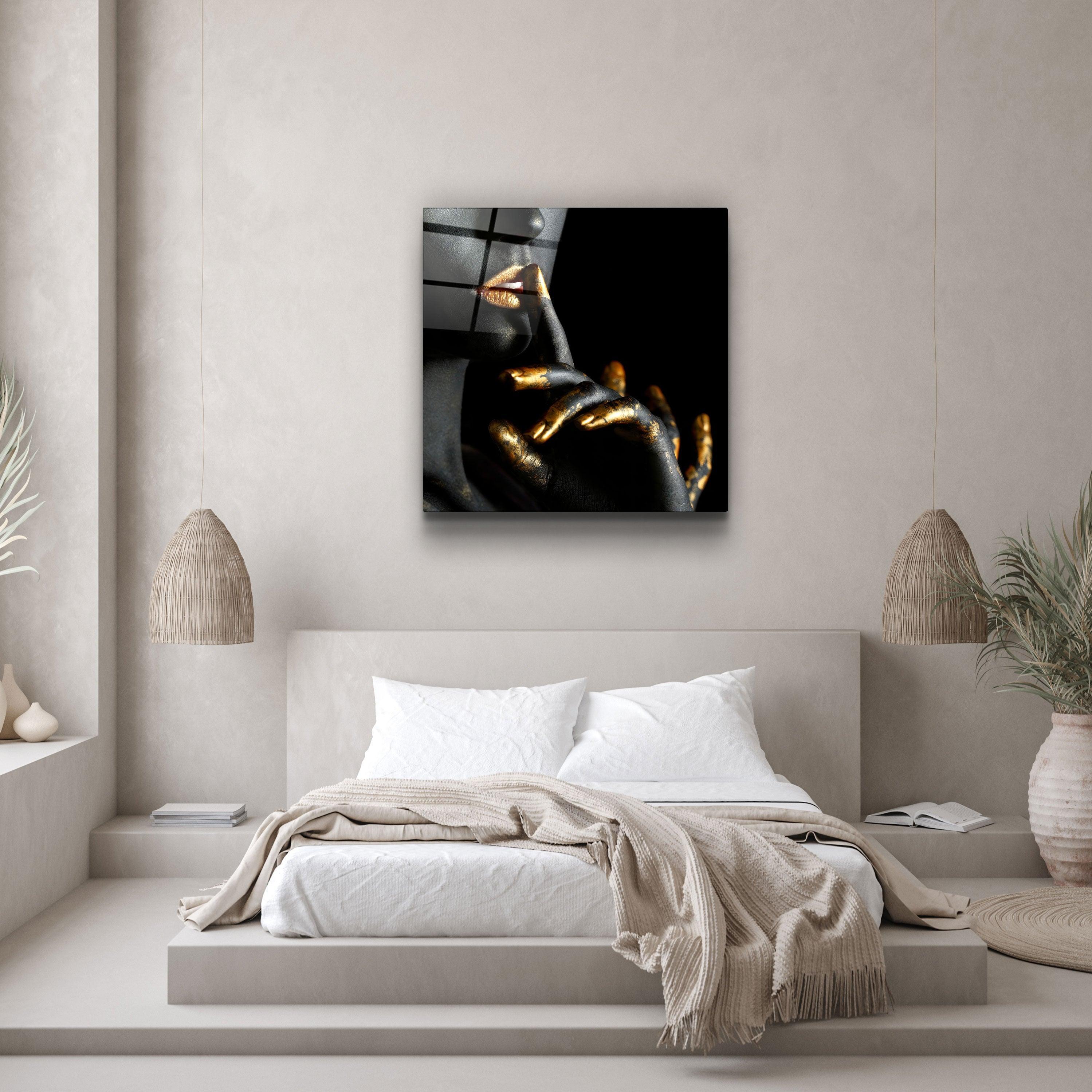 ・"Abstract Makeup Artist - Hush"・Glass Wall Art - ArtDesigna Glass Printing Wall Art